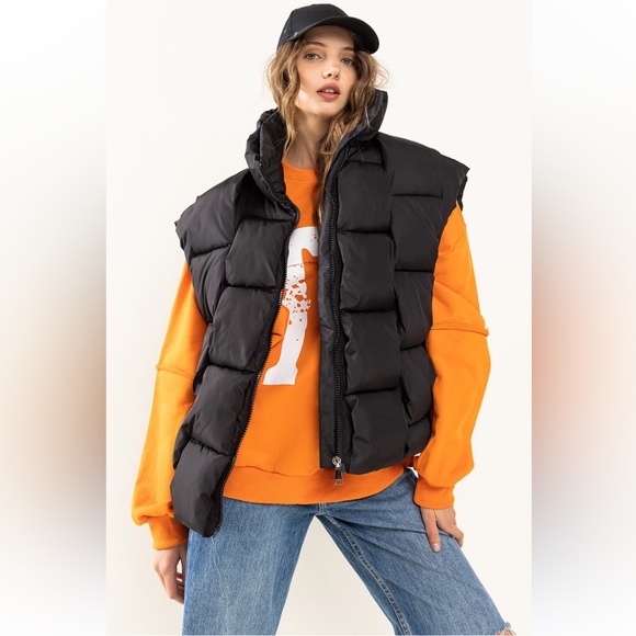 30 Solid High Neck Puffer Vest Jacket - Picture 2 of 4